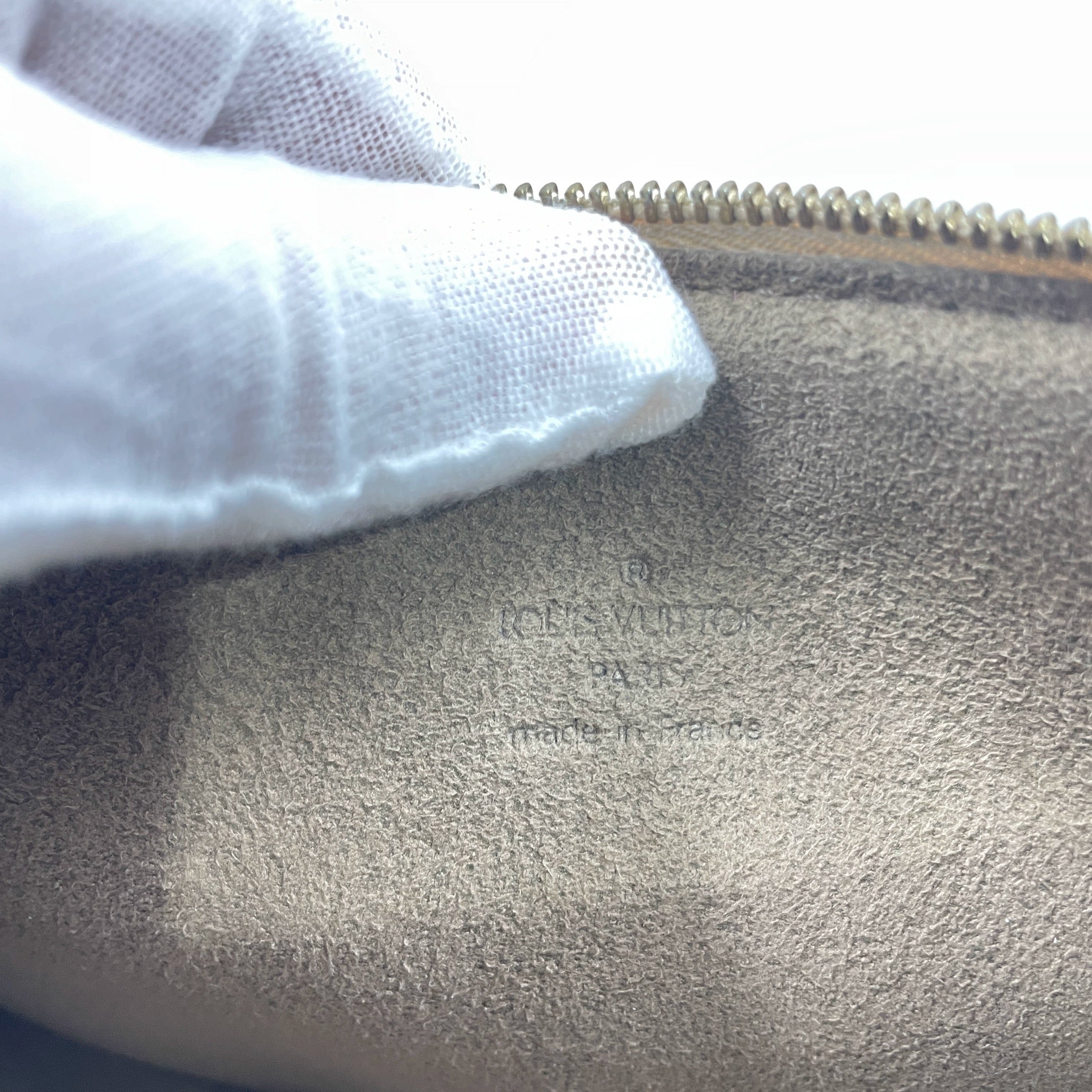 Louis Vuitton Pochette Accessoires Monogram Multicolore Black Clutch Shoulder Bag